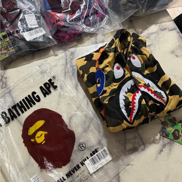 Bape Camo Shark Hoodie - Picture 1 of 2